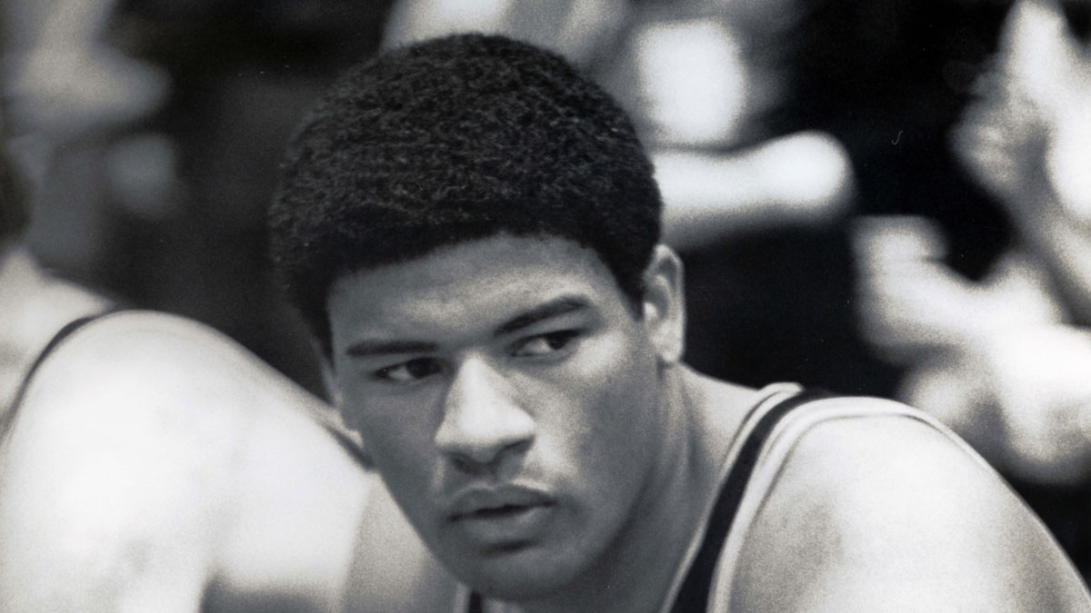 Washington Bullets center Wes Unseld (41) on the bench during the game against the Cincinnati Royals.