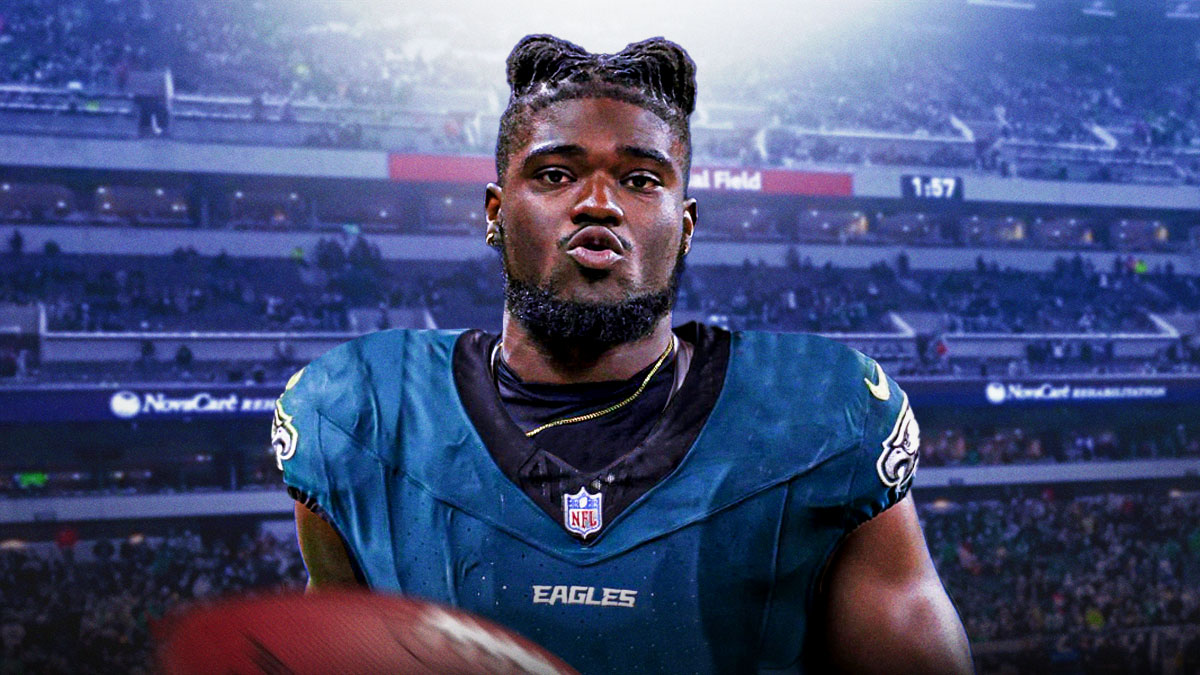 David Ojabo in an Eagles uniform.