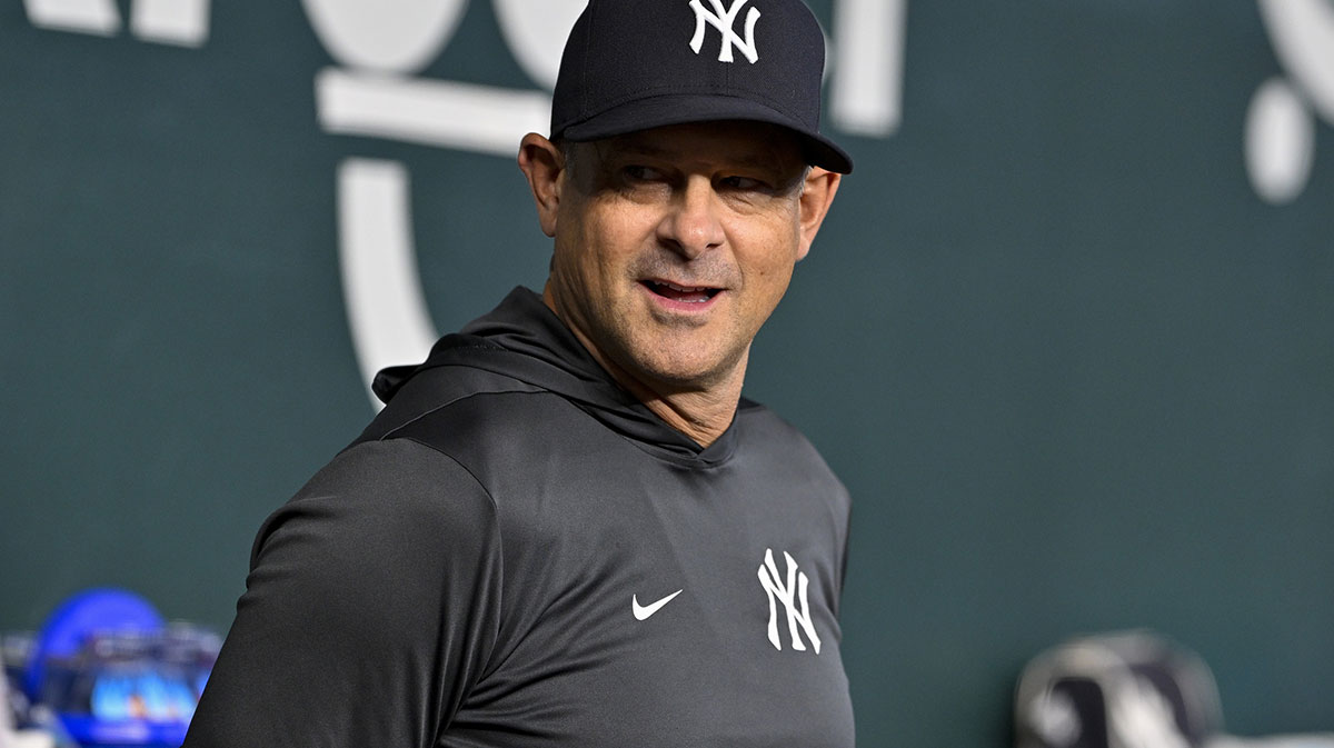 New York Yankees manager Aaron Boone (17) before the game between the Texas Rangers and the New York Yankees at Globe Life Field.
