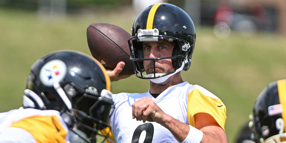 Pittsburgh Steelers quarterback Aaron Rodgers (8) participates in drills during training camp at Saint Vincent College.
