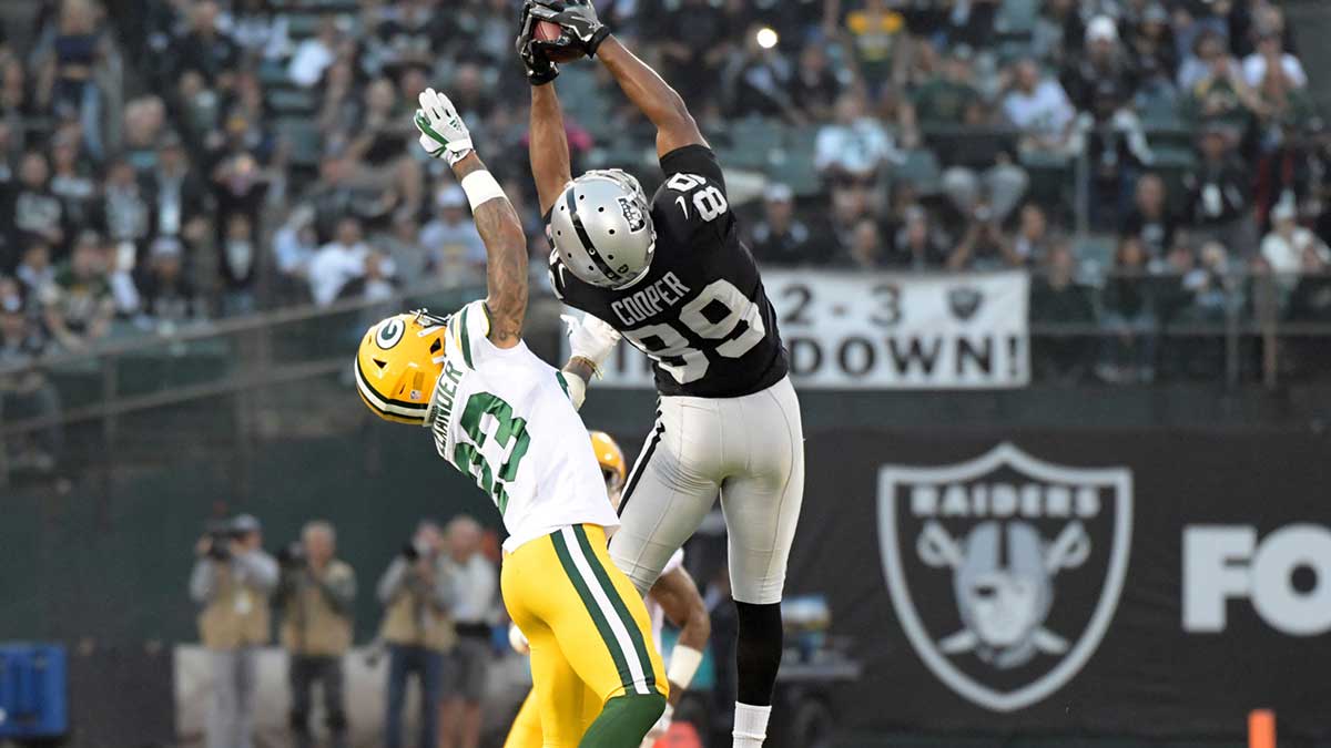 Raiders WR Amari Cooper drops 2-word claim after Las Vegas contract