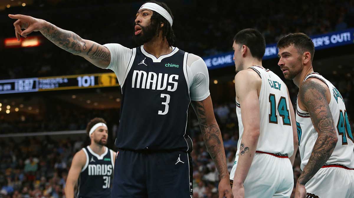 Dallas Mavericks forward Anthony Davis (3) reacts during the third quarter against the Memphis Grizzlies at FedExForum.