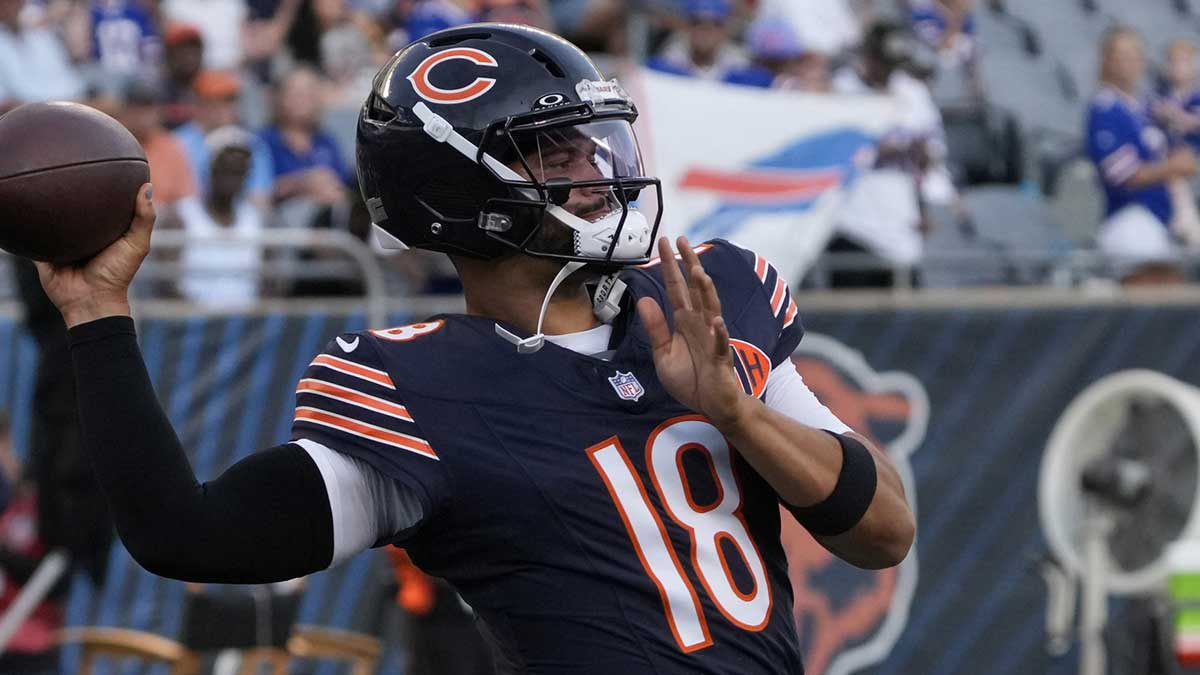 Chicago Bears quarterback Caleb Williams (18) warms up before a game against the Buffalo Bills at Soldier Field. Mandatory Credit: David Banks-Imagn Images