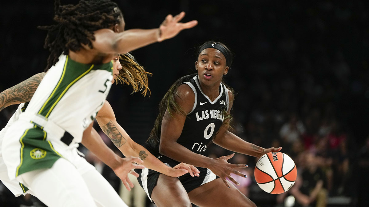 Jackie Young leaps past Kelsey Plum on Aces’ all-time list in Sun clash