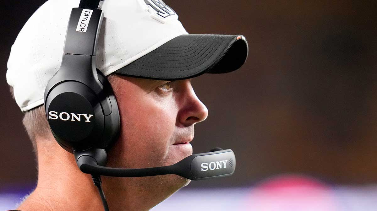 Bengals head coach Zac Taylor walks the sideline in the third quarter of the NFL Preseason Week 2 game between the Washington Commanders and the Cincinnati Bengals at Northwest Stadium in Landover, Md., on Monday, Aug. 18, 2025. The Bengals won the game, 31-17.