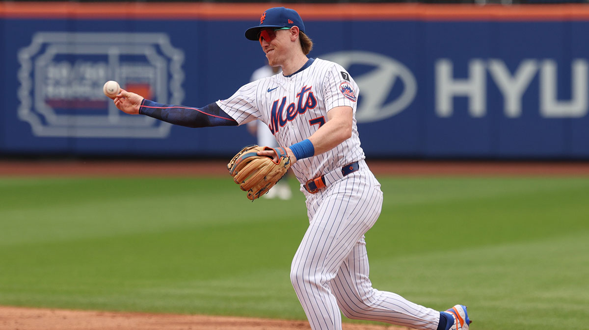 Jul 2, 2025; New York City, New York, USA; New York Mets second baseman Brett Baty (7) throws the ball to first base for an out during the second inning against the Milwaukee Brewers at Citi Field. 
