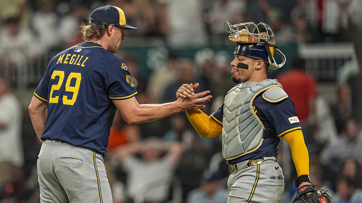 Brewers make more MLB history with spotless road trip