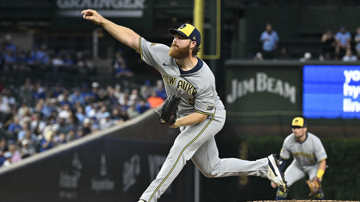 Milwaukee Brewers pitcher Brandon Woodruff (53) delivers during the first inning against the Chicago Cubs at Wrigley Field.