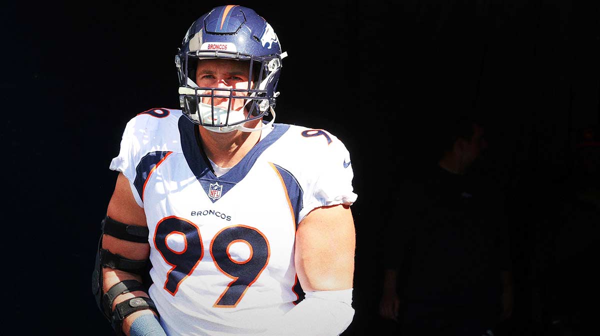 Denver Broncos defensive end Zach Allen (99) takes the field before the game against the Chicago Bears at Soldier Field.