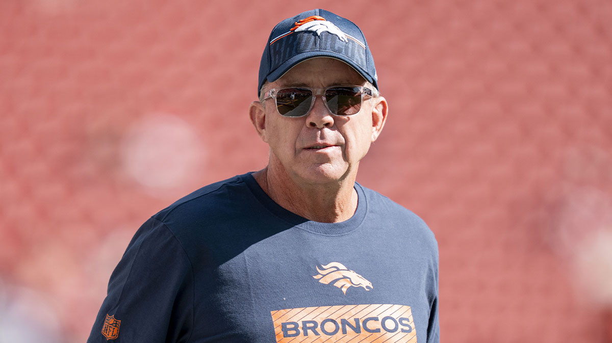 Denver Broncos head coach Sean Payton watches warm ups before the game against the San Francisco 49ers at Levi's Stadium.