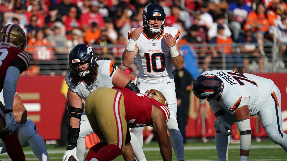  Denver Broncos quarterback Bo Nix (10) calls out signs in the first quarter against the San Francisco 49ers at Levi's Stadium. 
