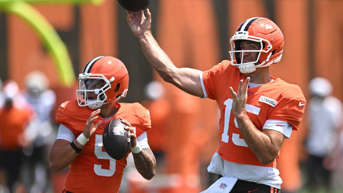 Cleveland Browns quarterback Dillon Gabriel (5) and quarterback Joe Flacco (15) throw passes during training camp at CrossCountry Mortgage Campus.