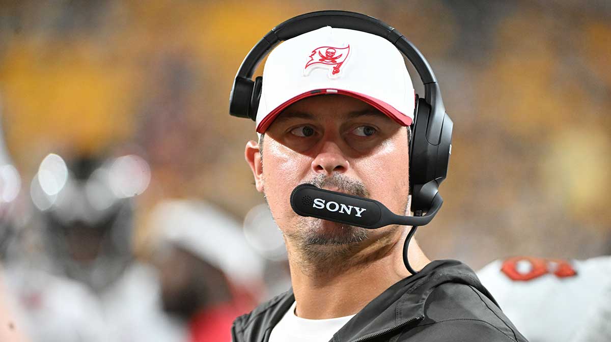 Tampa Bay Buccaneers offensive coordinator Josh Grizzard watches the action against the Pittsburgh Steelers during the second half at Acrisure Stadium.