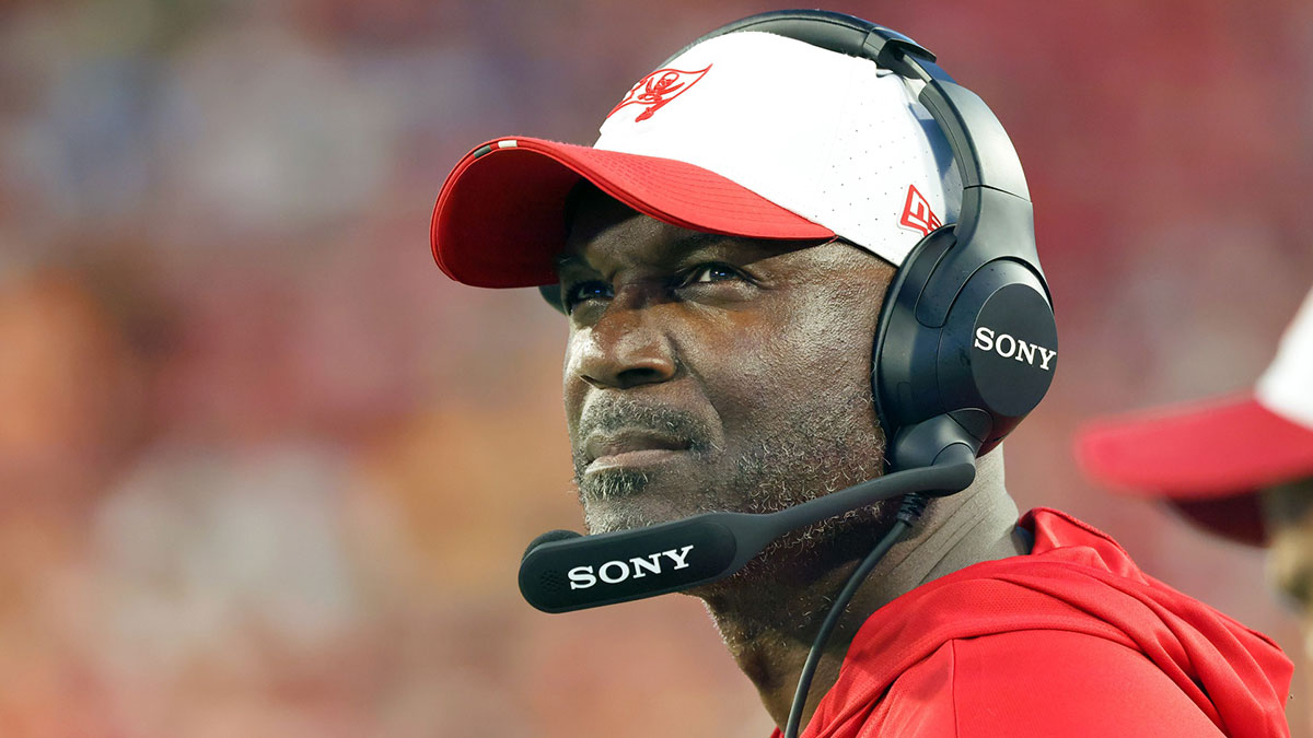 Tampa Bay Buccaneers head coach Todd Bowles looks on against the Tennessee Titans during the first half at Raymond James Stadium.