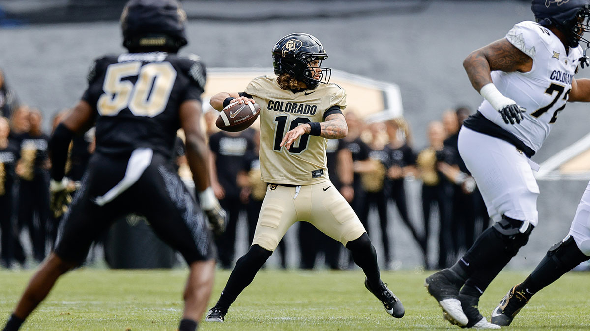 Colorado football news: Buffaloes' WR coach gets real on expectations for freshmen