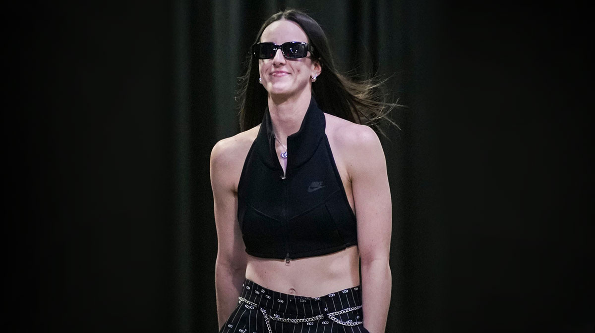 Watch Caitlin Clark rock her new Nike logo