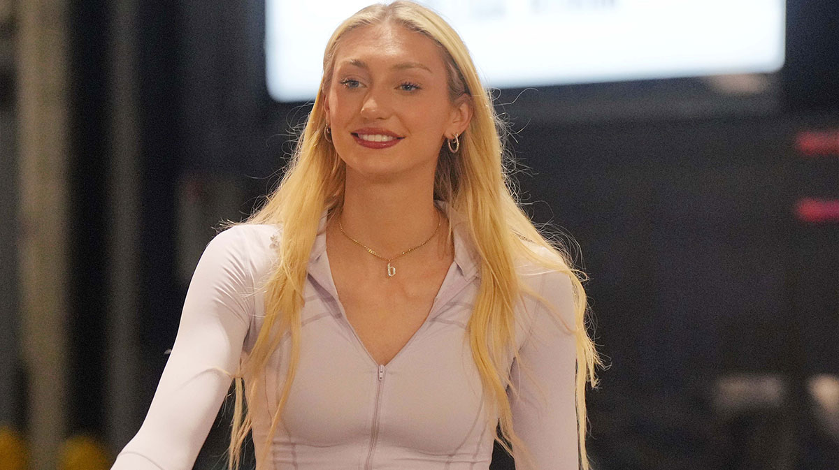 Cameron Brink, Gorjana