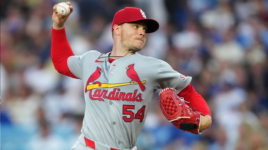 St. Louis Cardinals pitcher Sonny Gray (54) throws during the second inning against the Los Angeles Dodgers at Dodger Stadium.