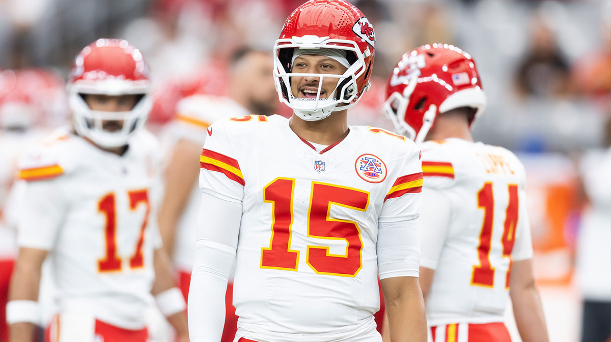 Kansas City Chiefs quarterback Patrick Mahomes (15) against the Arizona Cardinals during a preseason NFL game at State Farm Stadium.