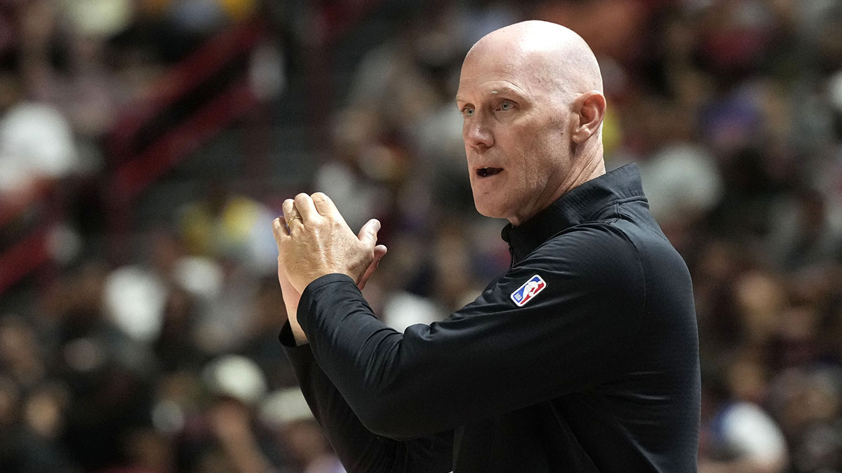 Charlotte Hornets head coach Chris Jent looks on against the Philadelphia 76ers in the fourth quarter of their game