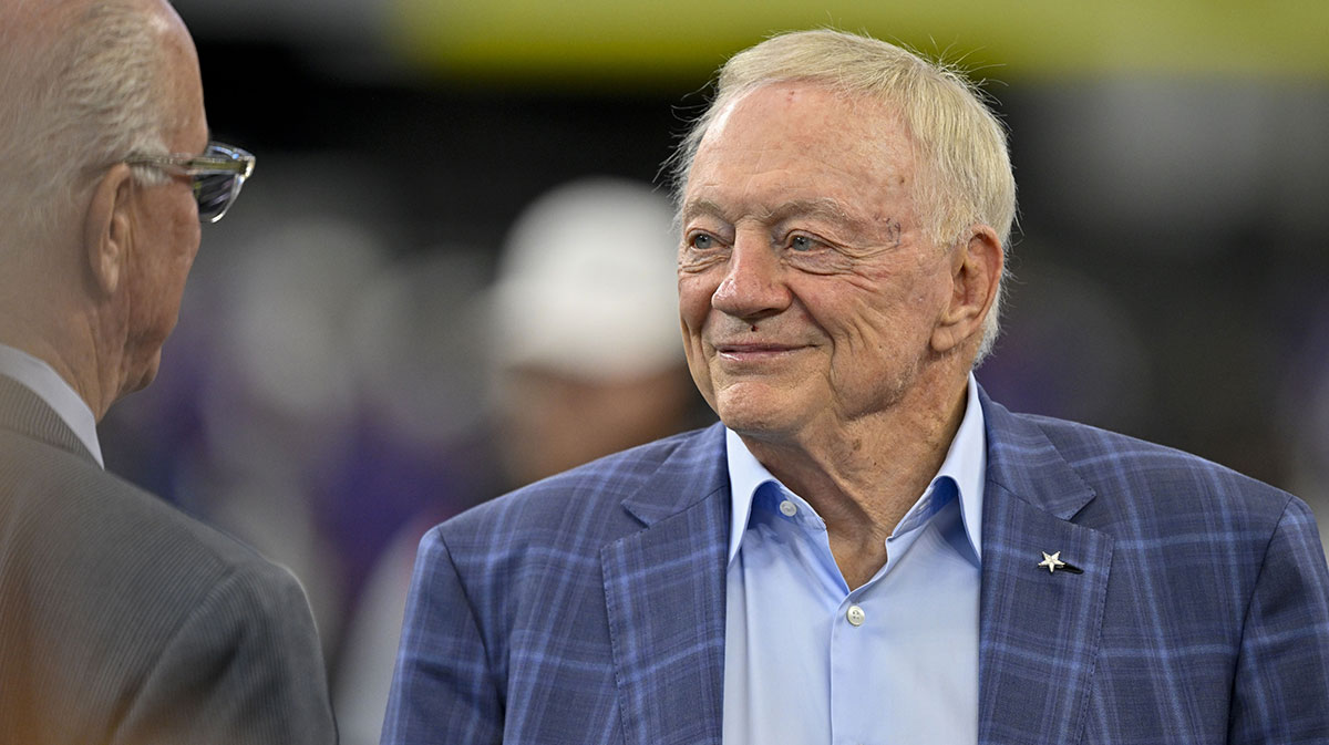 Cowboys owner Jerry Jones (left) looks on before the game against the Baltimore Ravens at AT&T Stadium