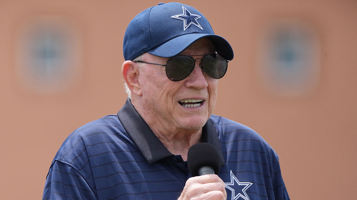 Dallas Cowboys owner Jerry Jones speaks at training camp opening ceremonies at the River Ridge Fields.