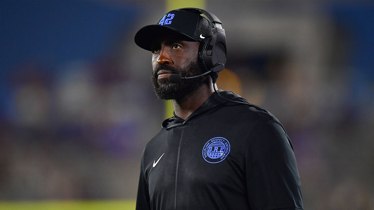 UCLA HC DeShaun Foster makes Nico Iamaleava guarantee after pitiful Bruins debut