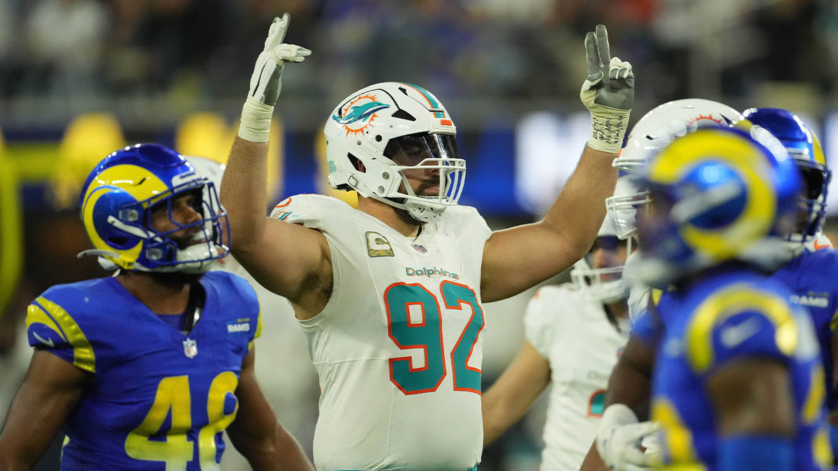 Miami Dolphins defensive tackle Zach Sieler (92) celebrates in the second half against the Los Angeles Rams at SoFi Stadium.