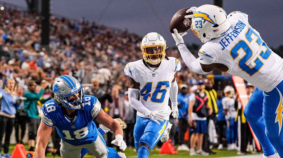 Former Cardinals, Ravens safety confirms he’s been cut by Chargers