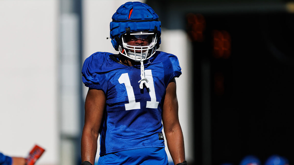 Florida Gators edge LJ McCray (11) looks on during spring football practice at Heavener Football Complex at the University of Florida in Gainesville, FL on Tuesday, March 11, 2025.