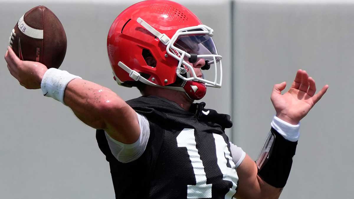 Georgia quarterback Gunner Stockton (14) at the first day of fall practice.