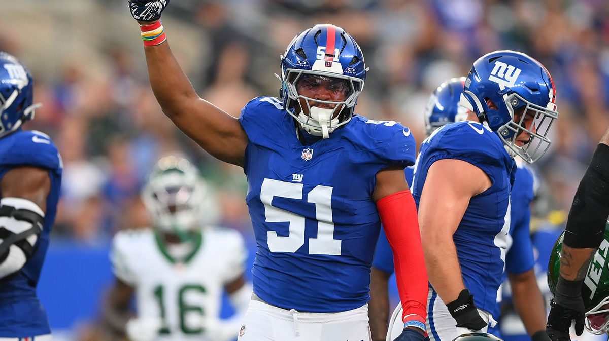 New York Giants linebacker Abdul Carter (51) reacts to a play against the New York Jets during the first half at MetLife Stadium.