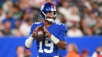 New York Giants quarterback Jameis Winston (19) passes against the New York Jets during the second half at MetLife Stadium.