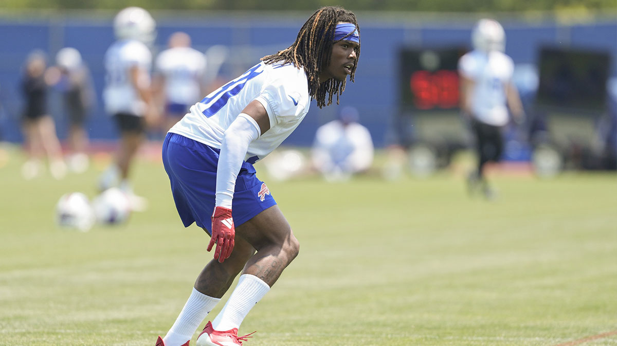 Buffalo Bills cornerback Maxwell Hairston (31) works out during Minicamp at Highmark Stadium.