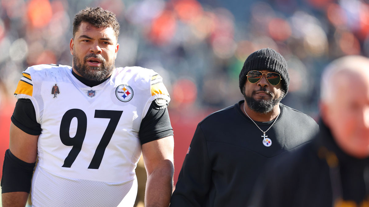 Pittsburgh Steelers defensive tackle Cameron Heyward (97) and head coach Mike Tomlin before the game against the Cincinnati Bengals at Paycor Stadium.