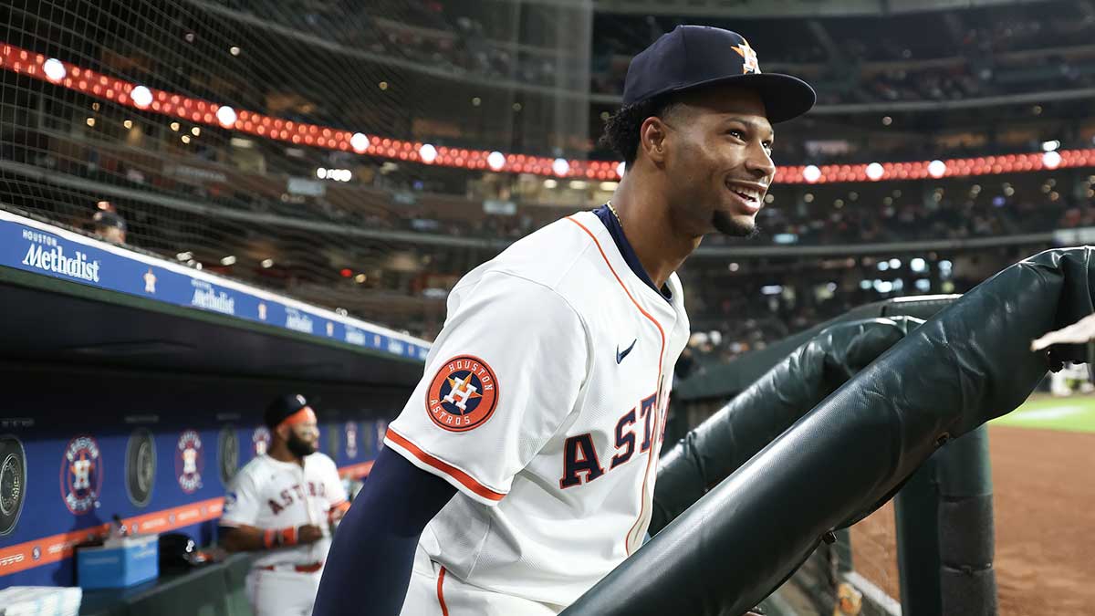 Houston Astros second baseman Brice Matthews (28) walks out of the dugout onto the field before the game against the Athletics at Daikin Park.