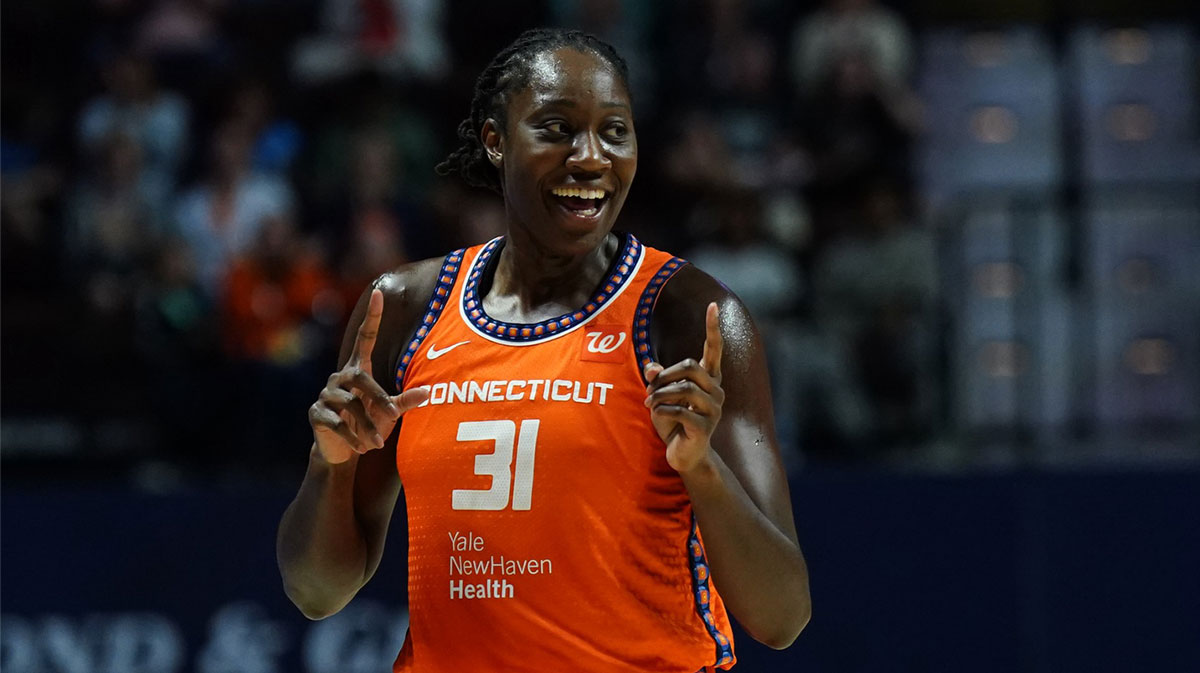 Connecticut Sun center Tina Charles (31) reacts after his basket against the Washington Mystics in the second half at Mohegan Sun Arena.