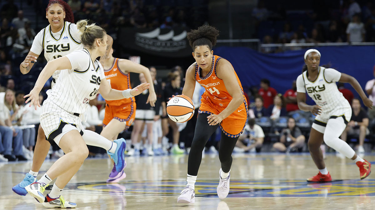 Connecticut Sun guard Bria Hartley (14) drives to the basket against the Chicago Sky during the first half at Wintrust Arena.