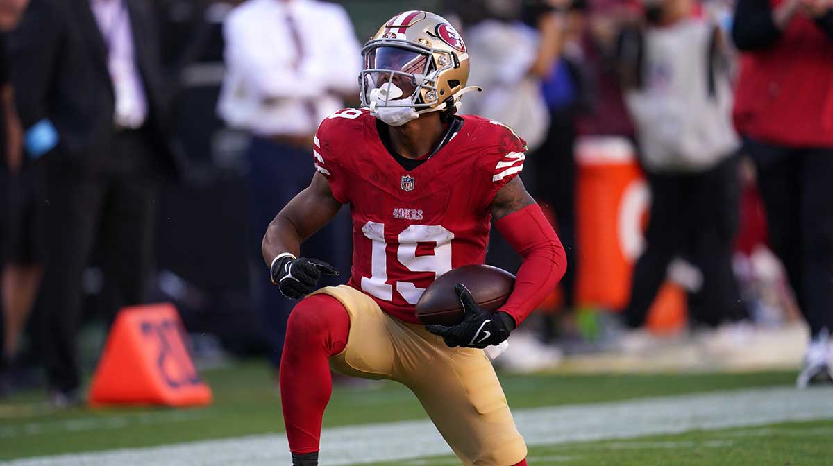 San Francisco 49ers wide receiver Jacob Cowing (19) reacts after making a catch for a first down against the Kansas City Chiefs in the fourth quarter at Levi's Stadium.