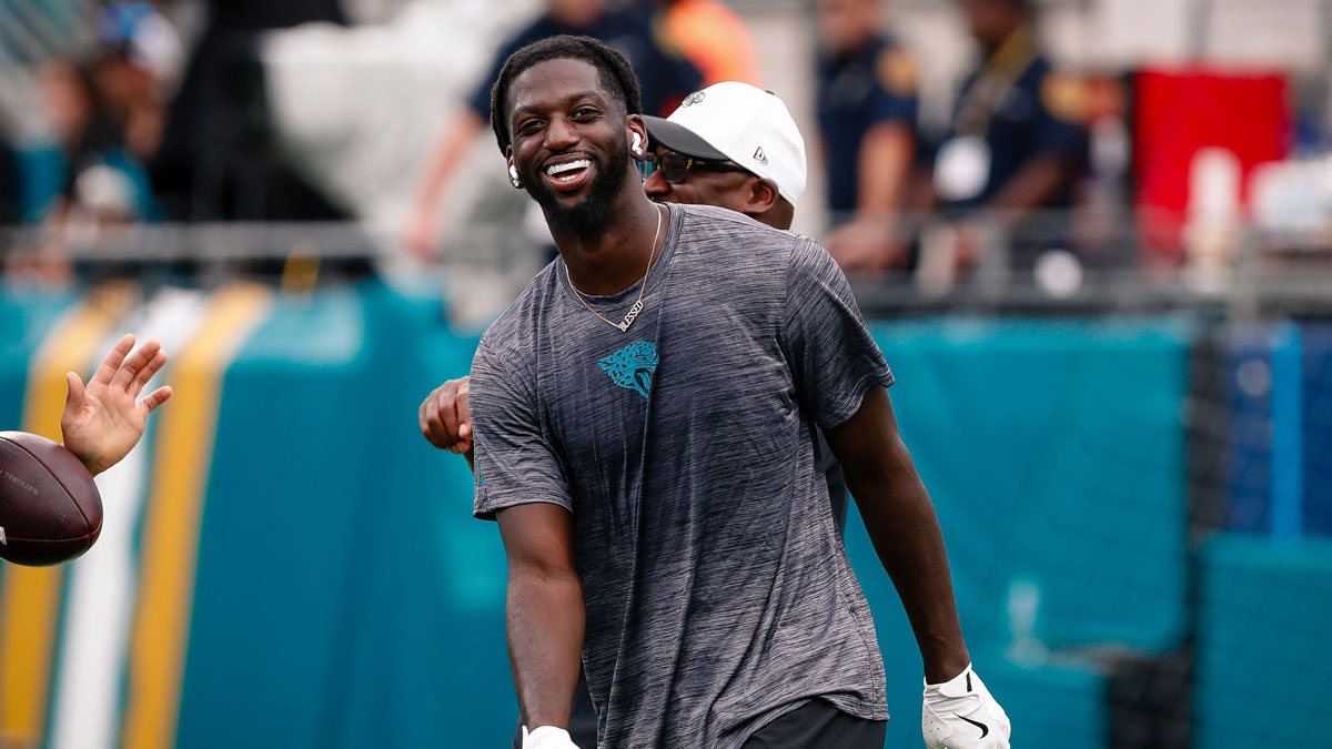Jaguars wide receiver Brian Thomas Jr. (7) before a preseason game against the Pittsburgh Steelers at EverBank Stadium