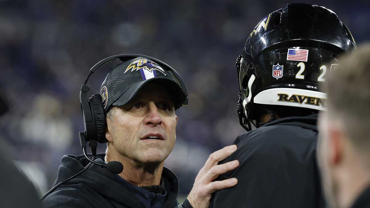 Ravens’ John Harbaugh places Derrick Henry among all-time great running backs