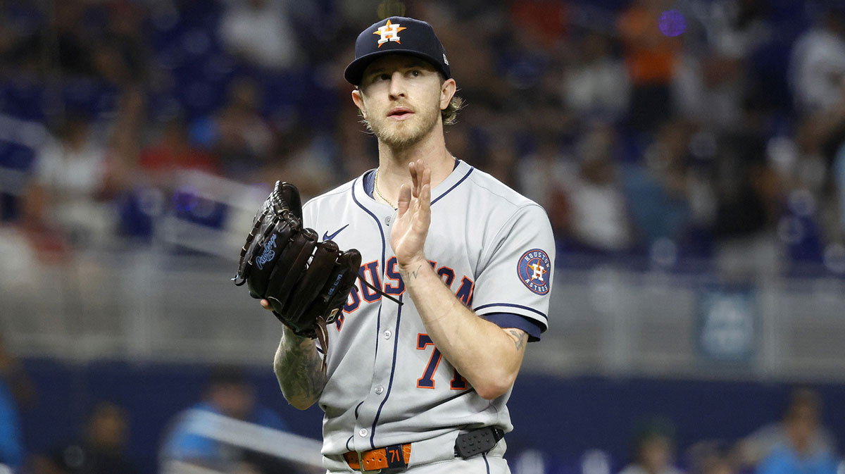 Astros’ Josh Hader placed on IL with shoulder injury