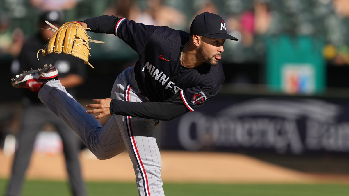 Minnesota Twins relief pitcher Jovani Moran (71) throws a pitch against the Oakland Athletics during the sixth inning at Oakland-Alameda County Coliseum.