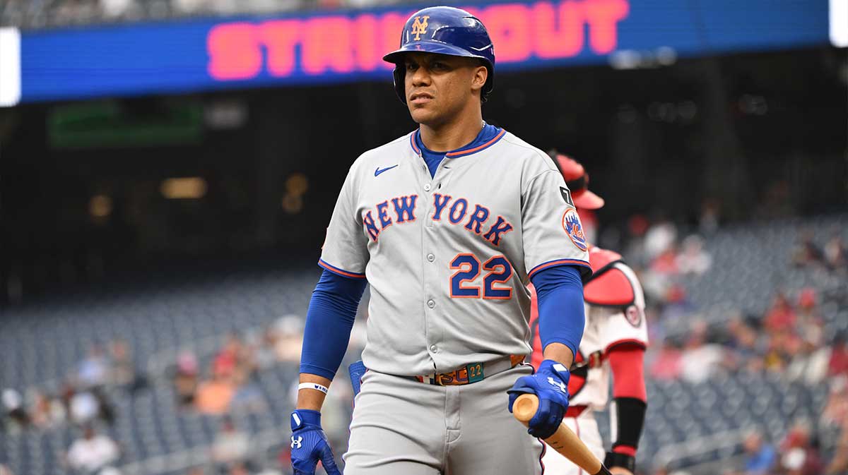 New York Mets right fielder Juan Soto (22) walks back the the dugout after striking out against the Washington Nationals during the first inning at Nationals Park