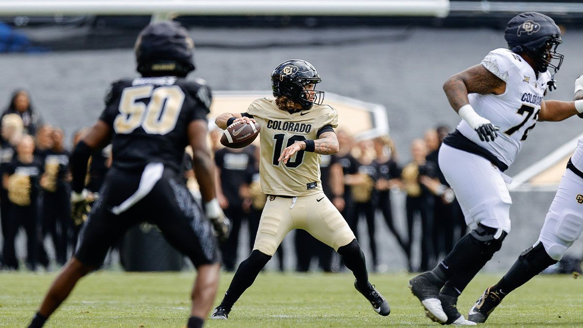 Colorado Buffaloes quarterback Julian Lewis (10) during the spring game at Folsom Field.