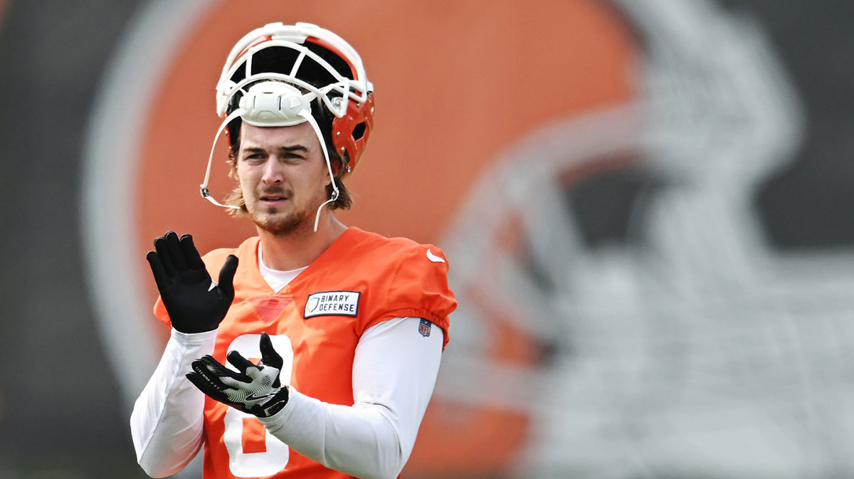 Cleveland Browns quarterback Kenny Pickett (8) looks on during mini camp at CrossCountry Mortgage Campus. Mandatory Credit: Ken Blaze-Imagn Images