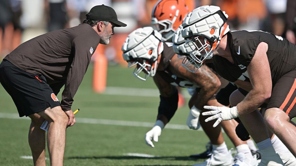 Jul 23, 2025; Berea, OH, USA; Cleveland Browns head coach Kevin Stefanski lines up against the offense during training camp at CrossCountry Mortgage Campus.