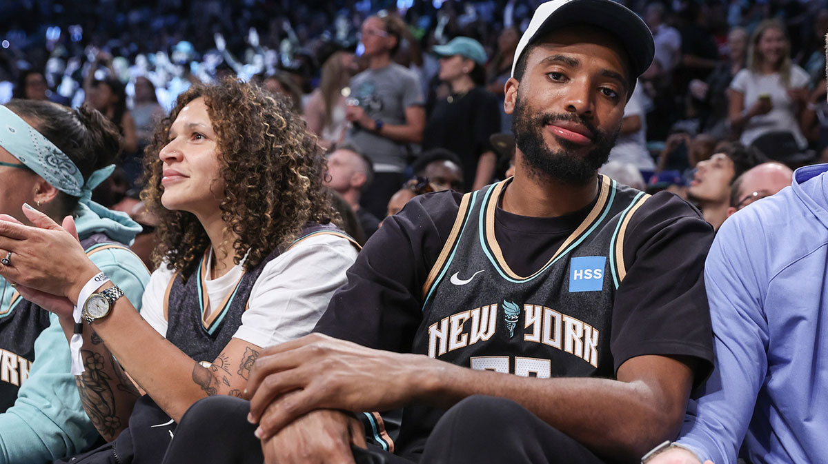 Knicks forward Mikal Bridges watches the game between the Las Vegas Aces and the New York Liberty at Barclays Center