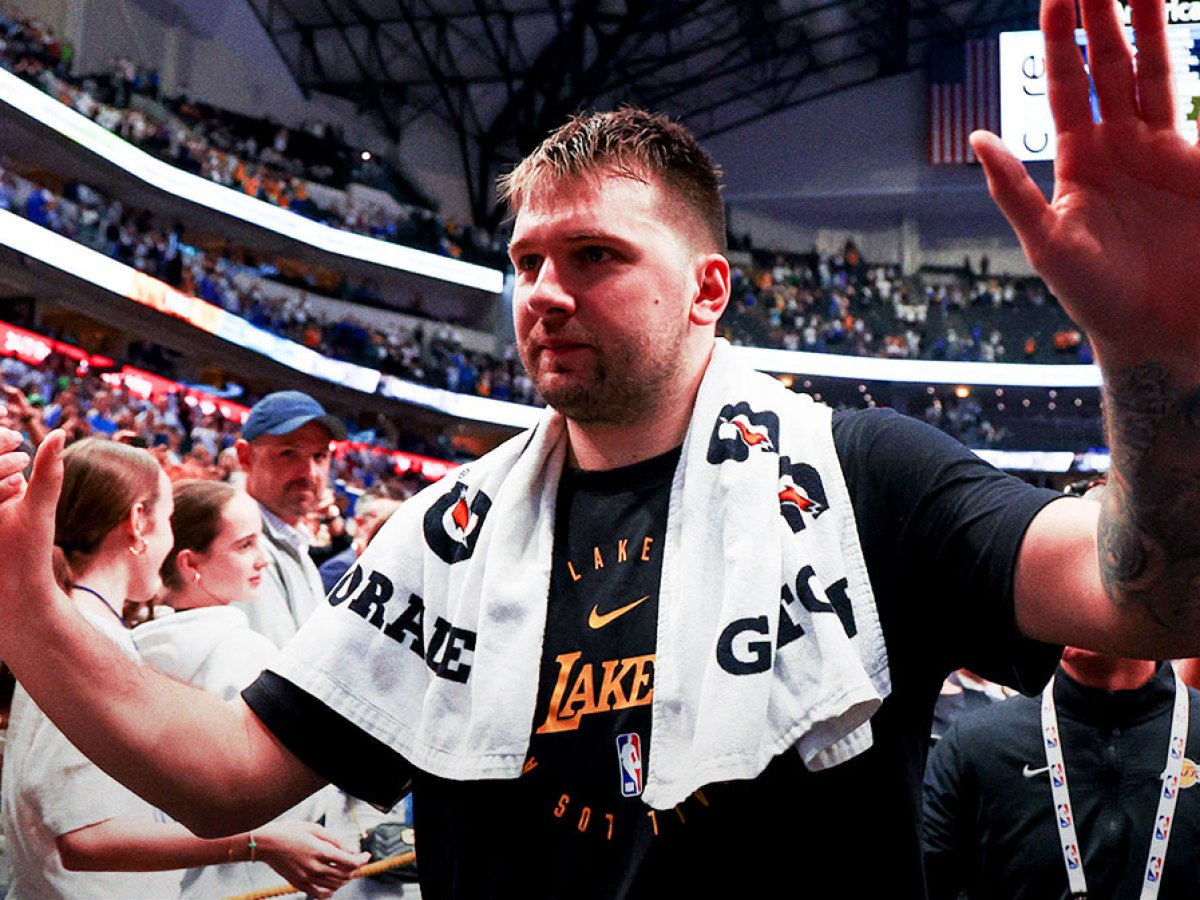 Lakers news: Luka Doncic's injury scare has the internet shaking with  reactions