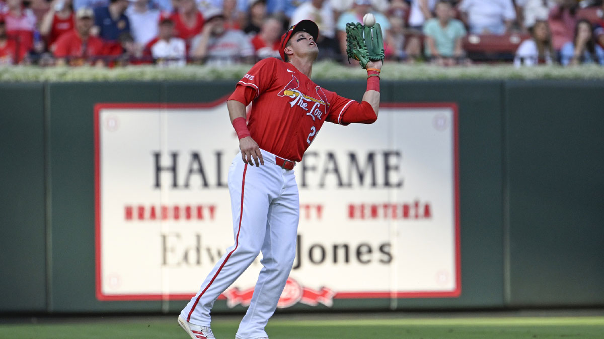 St. Louis Cardinals left fielder Lars Nootbaar (21) catches a pop-up hit by Cincinnati Reds catcher Jose Trevino (35) (not pictured) in the third inning at Busch Stadium.